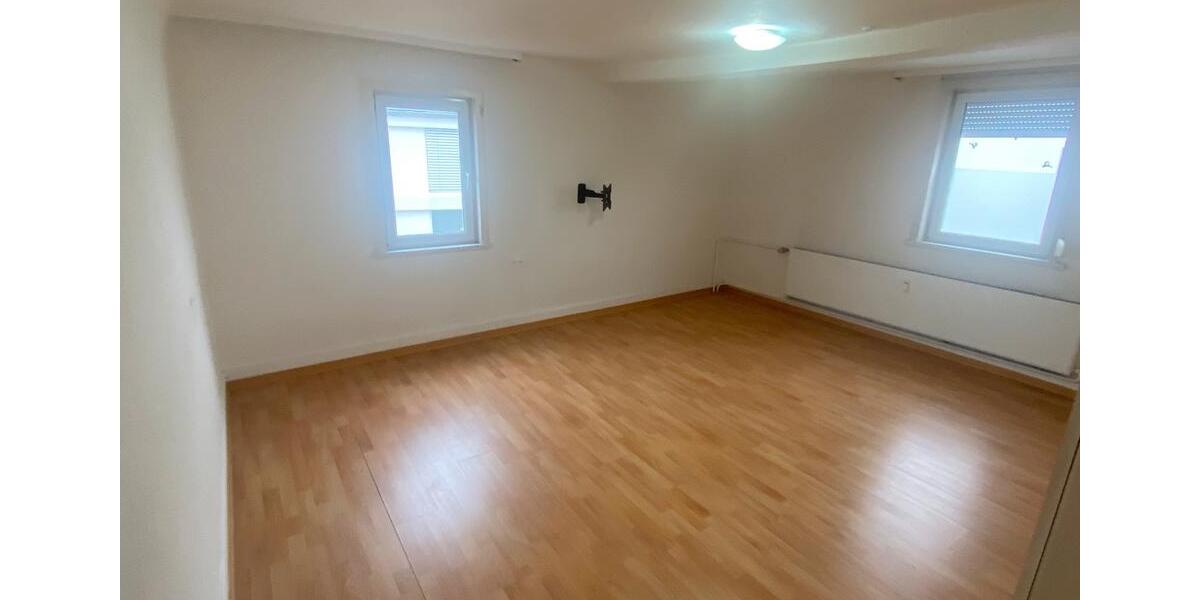 Dachgeschoßwohnung Neckarsulm - 1 Zimmer, 670&euro; | Angebot:23373277
