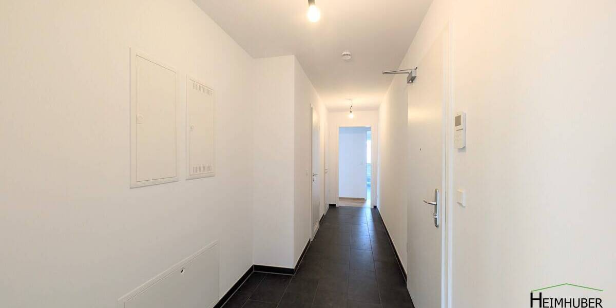 Etagenwohnung München Ramersdorf-Perlach - 3 Zimmer, 102 m&sup2;, 2.100&euro; | Angebot:26043003