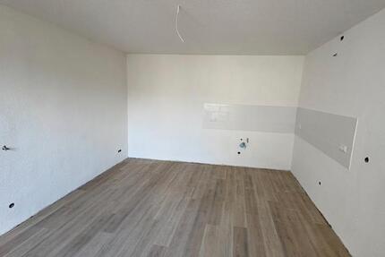 Wohnung Güstrow - 4 Zimmer, 135 m&sup2;, 1.150&euro; | Angebot:26635660