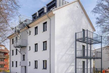 Wohnung Hof Innenstadt - 3 Zimmer, 76 m&sup2;, 945&euro; | Angebot:26368856