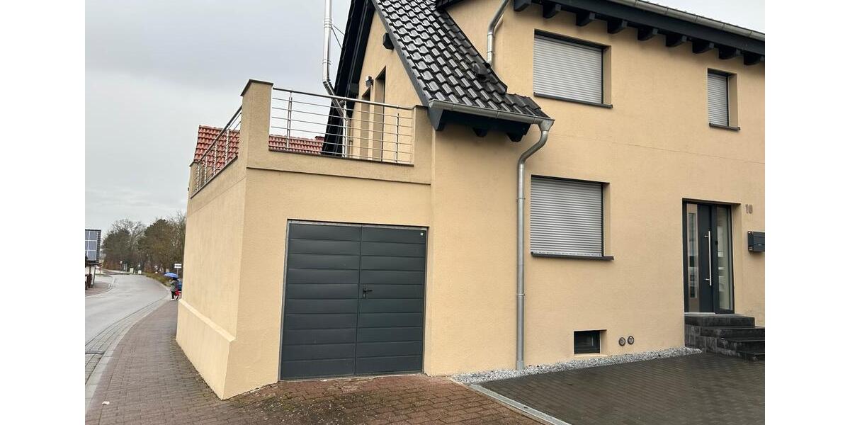 Doppelhaushälfte zu vermieten befristet bis 30.06.2027 4 zimmer