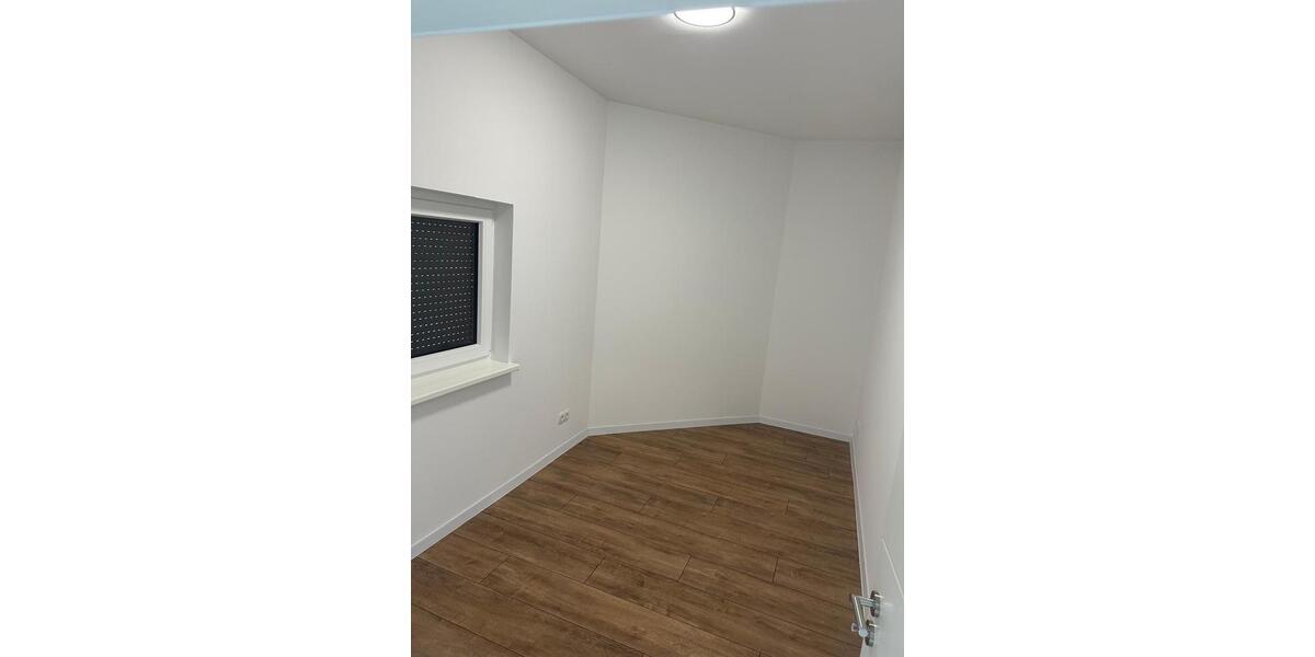 Etagenwohnung Mariaposching - 3 Zimmer, 90 m&sup2;, 800&euro; | Angebot:25639201