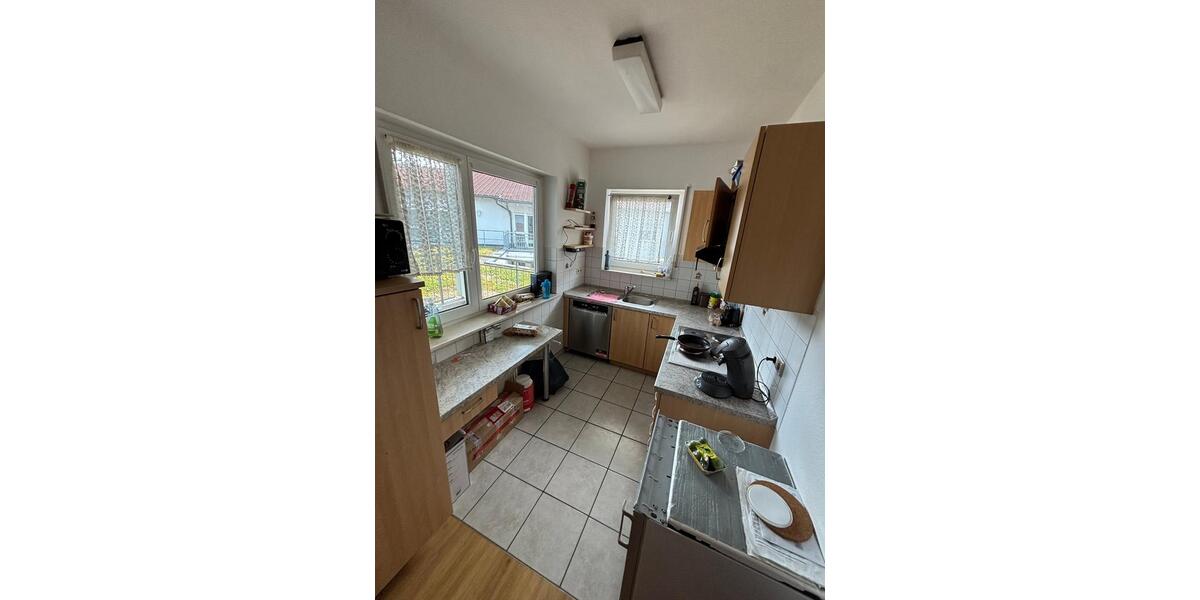 Dachgeschoßwohnung Allmersbach im Tal - 1 Zimmer, 30 m&sup2;, 300&euro; | Angebot:25860234