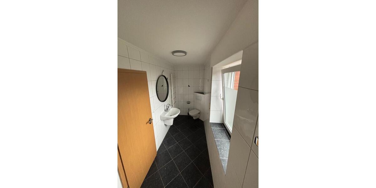 Maisonettenwohnung Hövelhof - 4 Zimmer, 95 m&sup2;, 1.000&euro; | Angebot:25173121