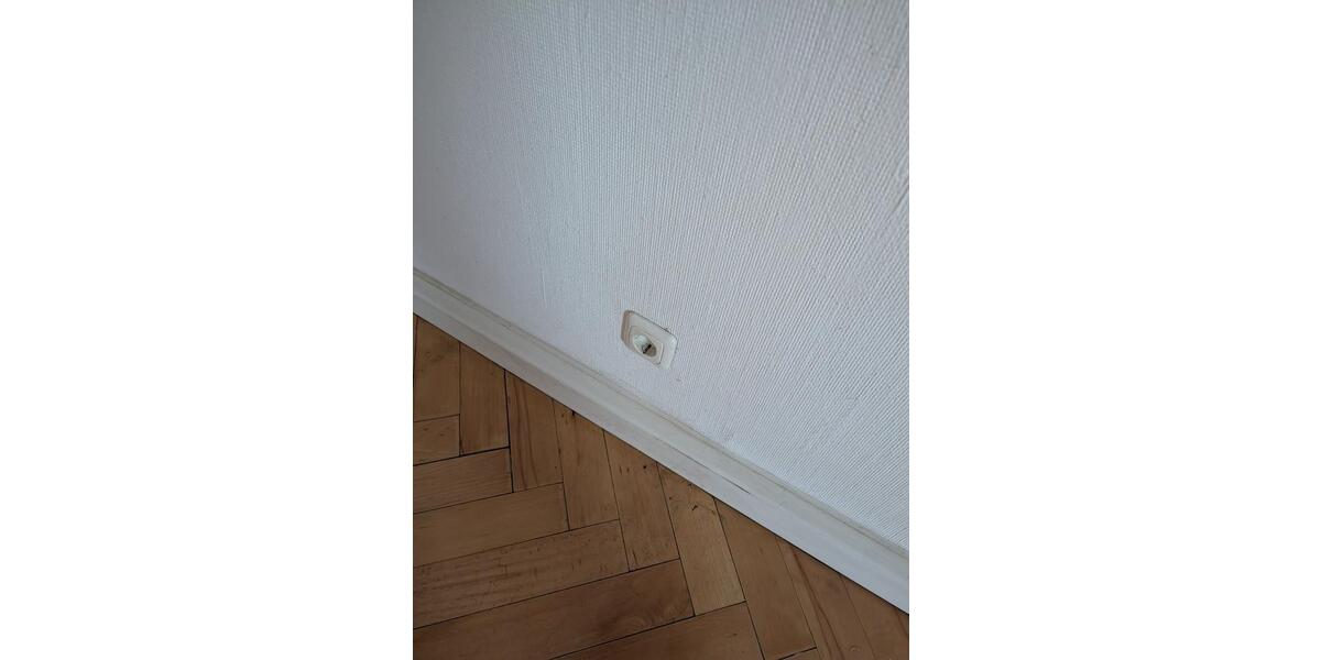 Dachgeschoßwohnung Pforzheim Weststadt - 3 Zimmer, 49 m&sup2;, 500&euro; | Angebot:26024475