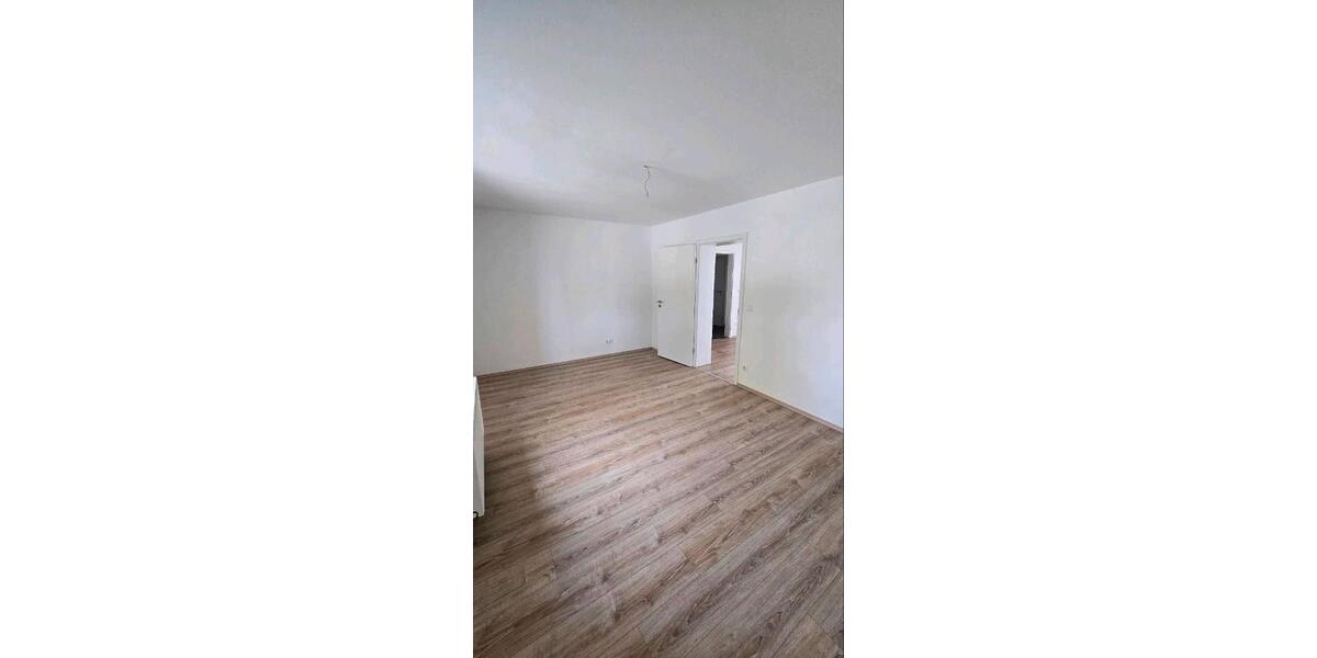 Erdgeschoßwohnung Straubing - 2 Zimmer, 55 m&sup2;, 670&euro; | Angebot:26285824
