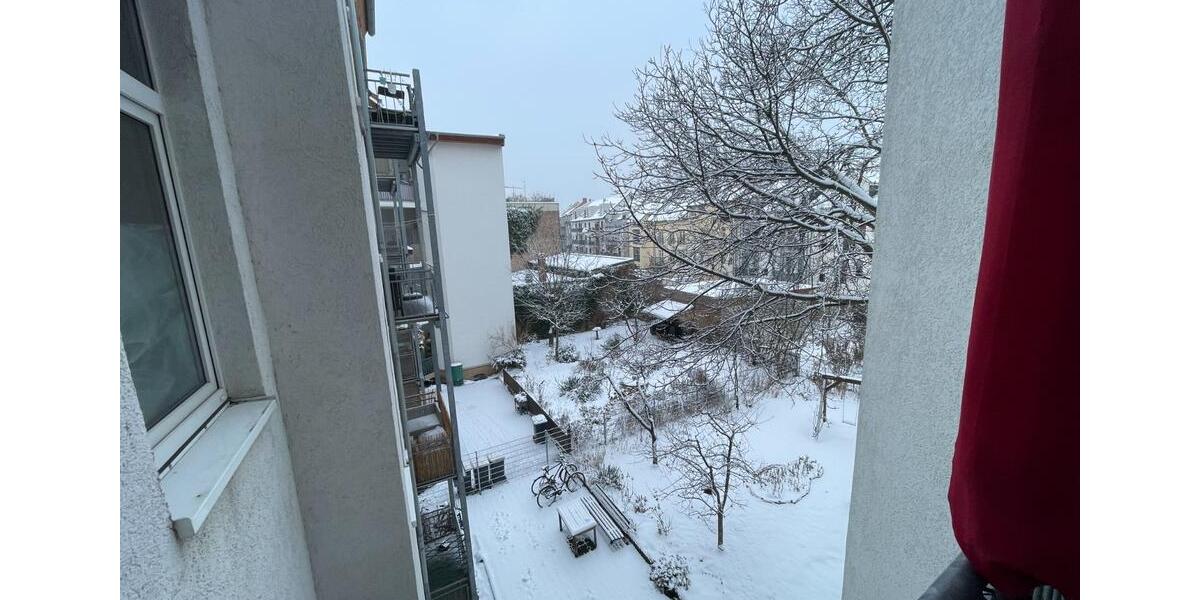 Etagenwohnung Erfurt - 3 Zimmer, 99 m&sup2;, 950&euro; | Angebot:25831916