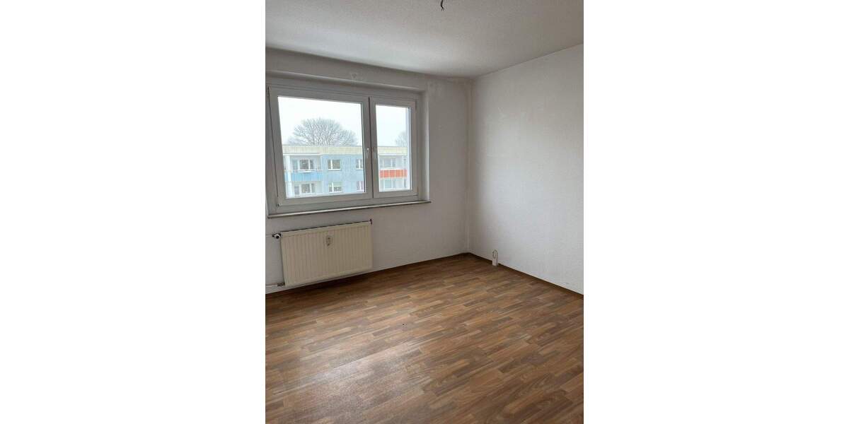 Etagenwohnung Stralsund Knieper West - 2 Zimmer, 50 m&sup2;, 328&euro; | Angebot:25801929