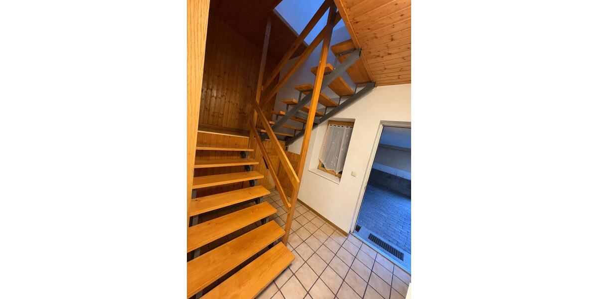 Maisonettenwohnung Gochsheim - 4 Zimmer, 101 m&sup2;, 1.100&euro; | Angebot:26170782