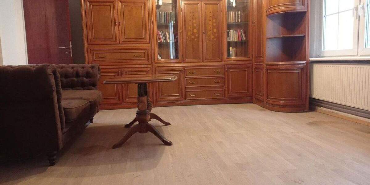 für Individualisten sonniges EFH im grünen Pankow- Niederschönhausen 6 zimmer