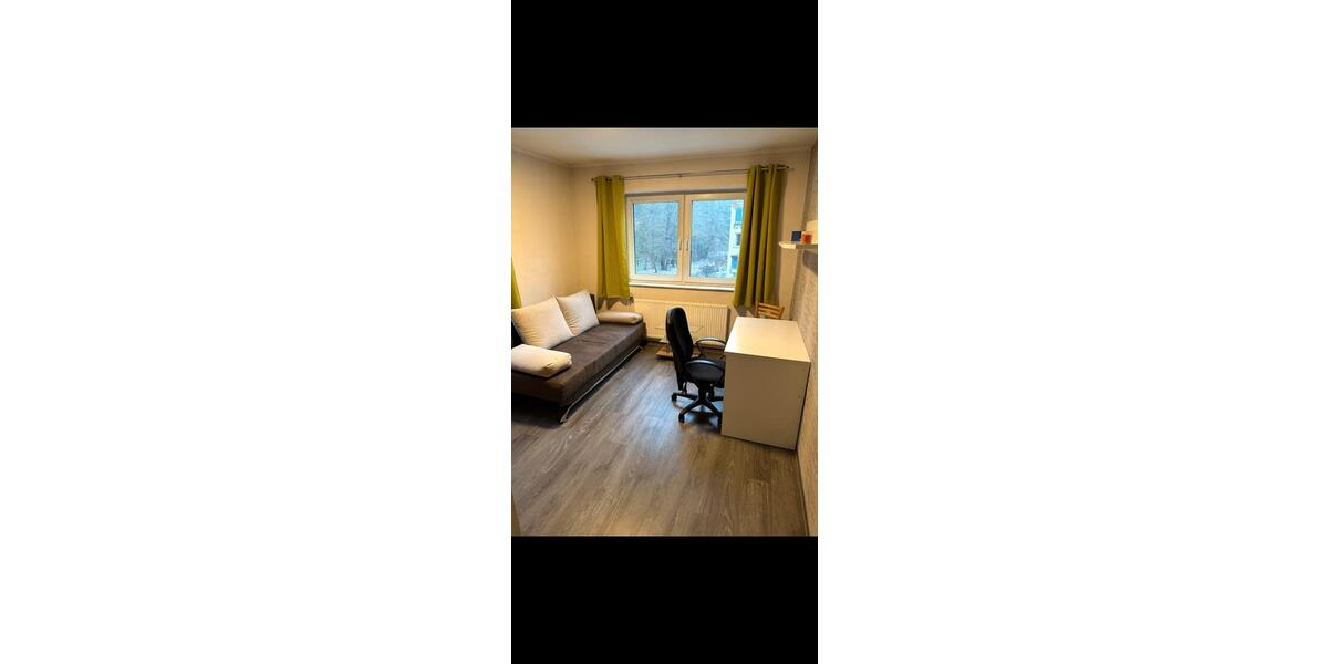 Etagenwohnung Erkner - 3 Zimmer, 74 m&sup2;, 1.200&euro; | Angebot:26564736