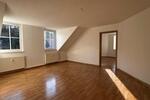 Dachgeschoßwohnung Döbeln - 3 Zimmer, 64 m&sup2;, 390&euro; | Angebot:25974081