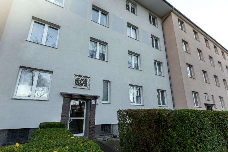 Wohnung zum Mieten in Bremerhaven 400 € 56.19 m² 2 zimmer
