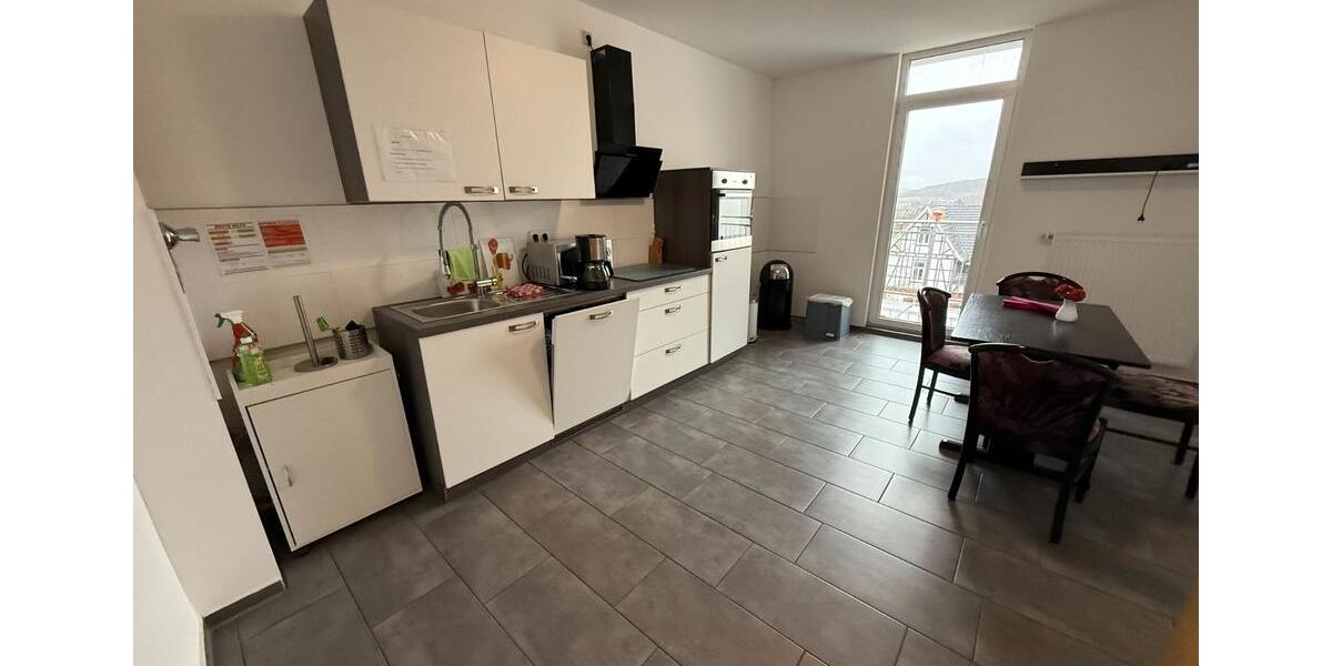 Etagenwohnung Bad Wildungen - 3 Zimmer, 108 m&sup2;, 890&euro; | Angebot:26614044