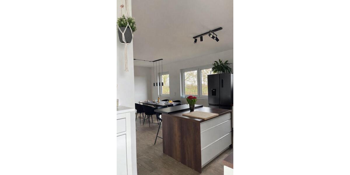 Einfamilienhaus Butzbach - 4 Zimmer, 92 m&sup2;, 1.300&euro; | Angebot:26455974
