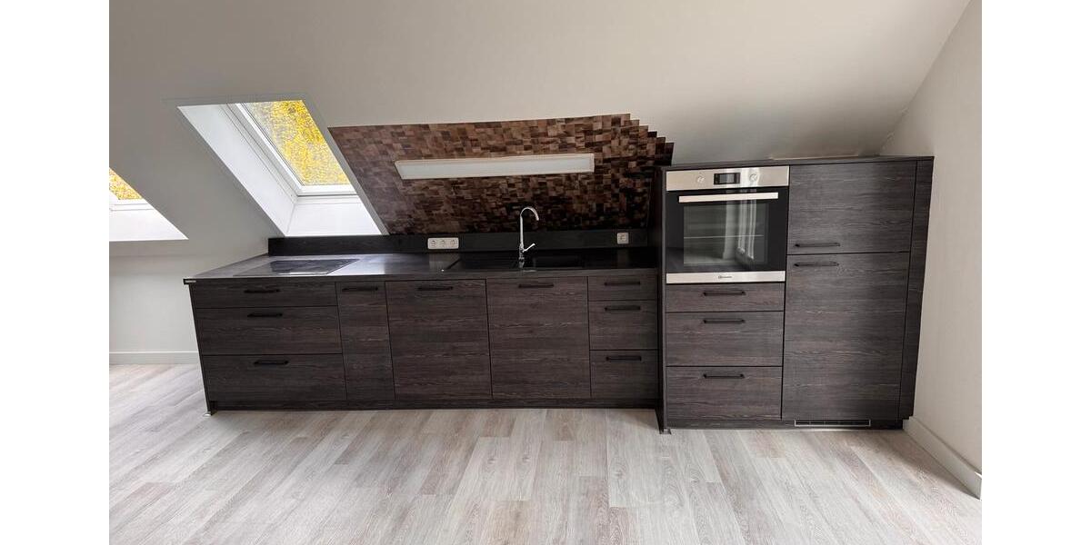 Dachgeschoßwohnung Buxtehude - 2.5 Zimmer, 76 m&sup2;, 950&euro; | Angebot:26446962