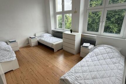 Wohnen auf Zeit Kirchenlamitz Hohenbuch - 10 Zimmer, 80 m&sup2;, 20&euro; | Angebot:23560561