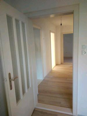 Etagenwohnung Kronach - 3 Zimmer, 87 m&sup2;, 783&euro; | Angebot:26041357