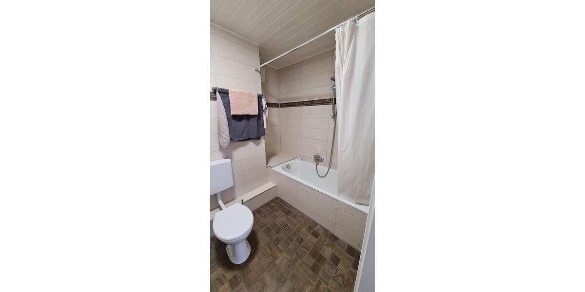 Dachgeschoßwohnung Preußisch Oldendorf - 2 Zimmer, 49 m&sup2;, 395&euro; | Angebot:25904684