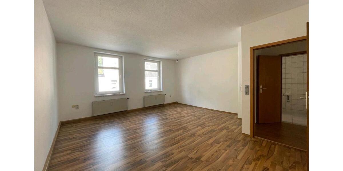Etagenwohnung Klingenthal - 2 Zimmer, 69 m&sup2;, 345&euro; | Angebot:26272344