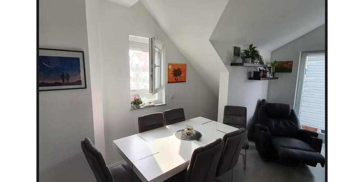 Dachgeschoßwohnung Bad Rappenau - 4 Zimmer, 125 m&sup2;, 1.350&euro; | Angebot:26416215
