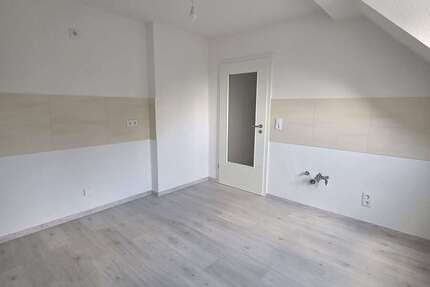 Wohnung Wolfen Wolfen - 3 Zimmer, 55 m&sup2;, 412&euro; | Angebot:26944647