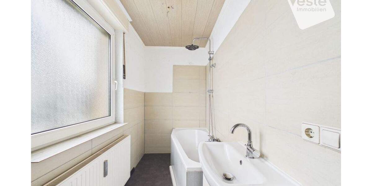 Etagenwohnung Ebersdorf b.Coburg Ebersdorf - 4 Zimmer, 125 m&sup2;, 720&euro; | Angebot:25684893