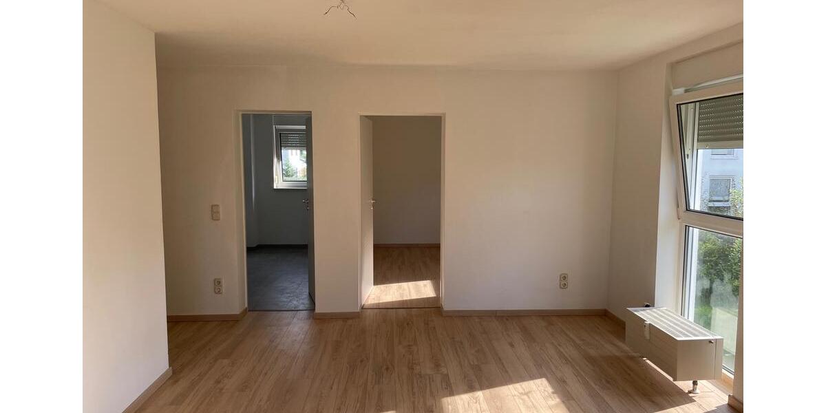 Maisonettenwohnung Döbeln - 4 Zimmer, 93 m&sup2;, 560&euro; | Angebot:26277907