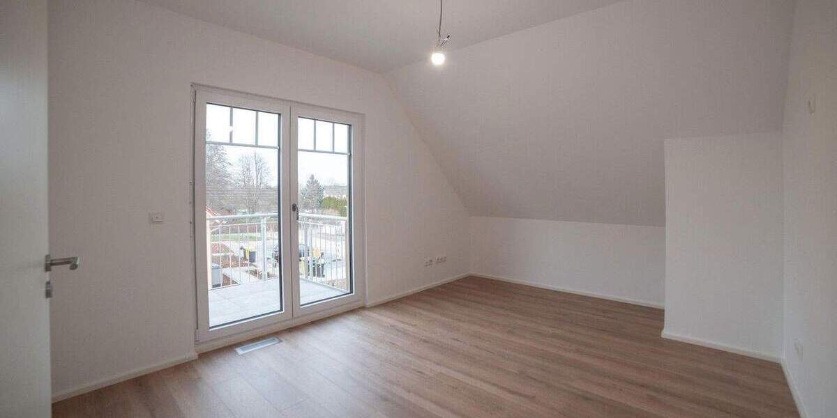 Etagenwohnung Kamenz Hennersdorf - 4 Zimmer, 112 m&sup2;, 1.534&euro; | Angebot:24341573