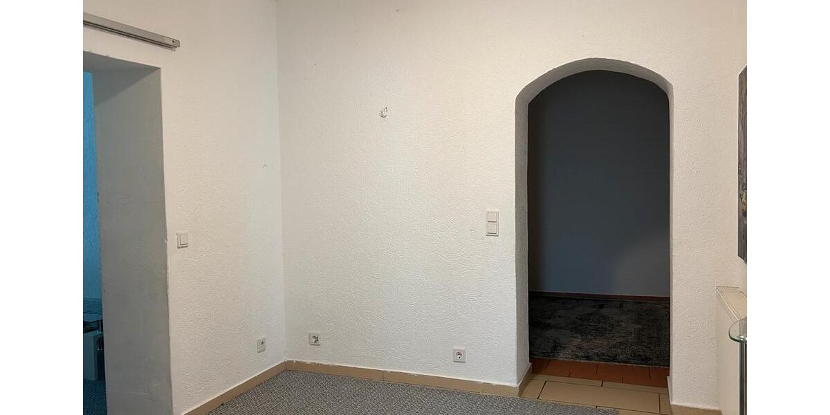 Erdgeschoßwohnung Hadamar - 3.5 Zimmer, 80 m&sup2;, 700&euro; | Angebot:26690850