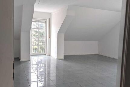 3 ZKB in Hutthurm 110 qm zu vermieten - 900 Euro inkl. NK 3 zimmer