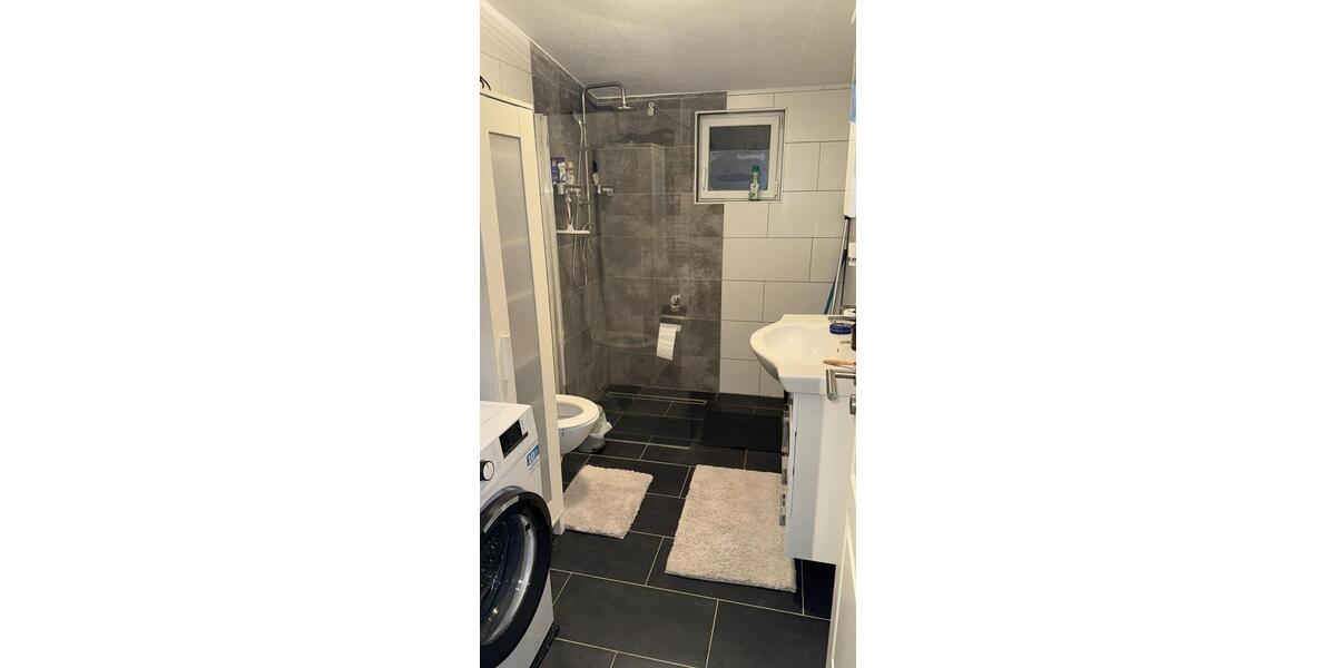 Dachgeschoßwohnung Altbach - 3.5 Zimmer, 86 m&sup2;, 1.400&euro; | Angebot:24836883