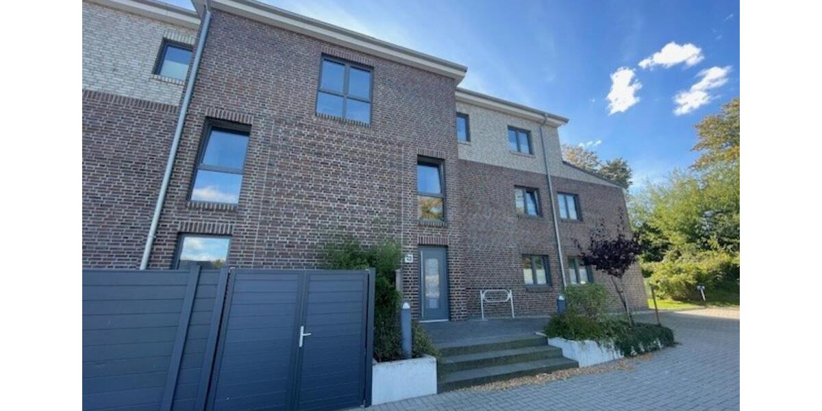 Etagenwohnung Lütjenburg - 3 Zimmer, 76 m&sup2;, 838&euro; | Angebot:24626644