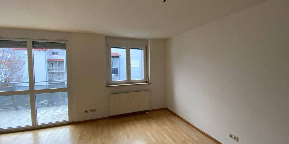 Etagenwohnung Weil am Rhein - 3 Zimmer, 83 m&sup2;, 960&euro; | Angebot:25971977