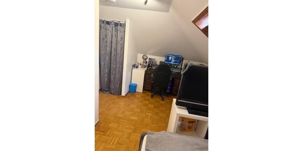 Dachgeschoßwohnung Ladelund - 3 Zimmer, 60 m&sup2;, 750&euro; | Angebot:26705918