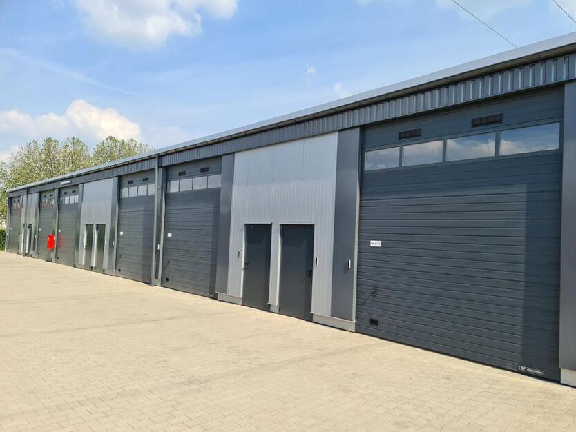 120 m² Werkhalle mit Büro auf zweiter Ebene in Wuppertal mieten