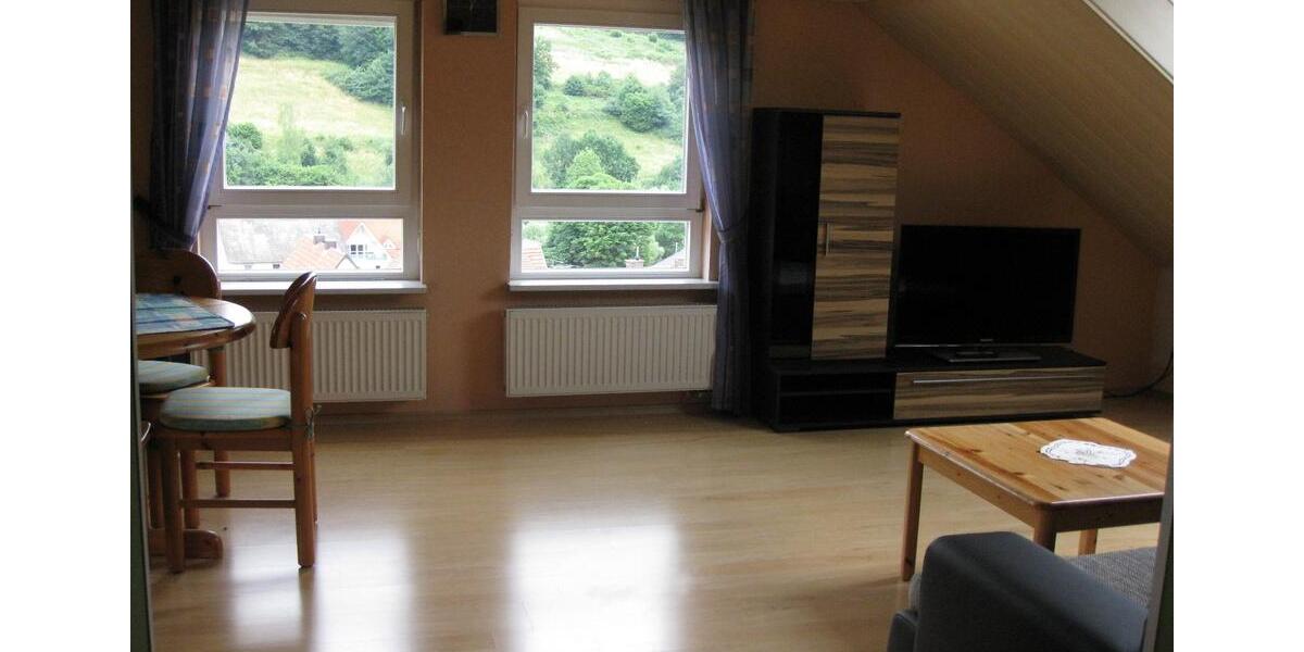 Dachgeschoßwohnung Frammersbach - 3 Zimmer, 35 m&sup2;, 450&euro; | Angebot:26591659