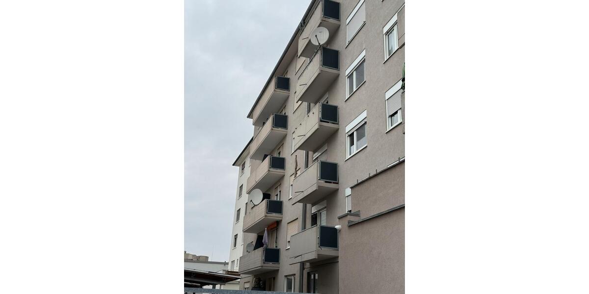 Erdgeschoßwohnung Ludwigshafen am Rhein - 3 Zimmer, 65 m&sup2;, 820&euro; | Angebot:26635142
