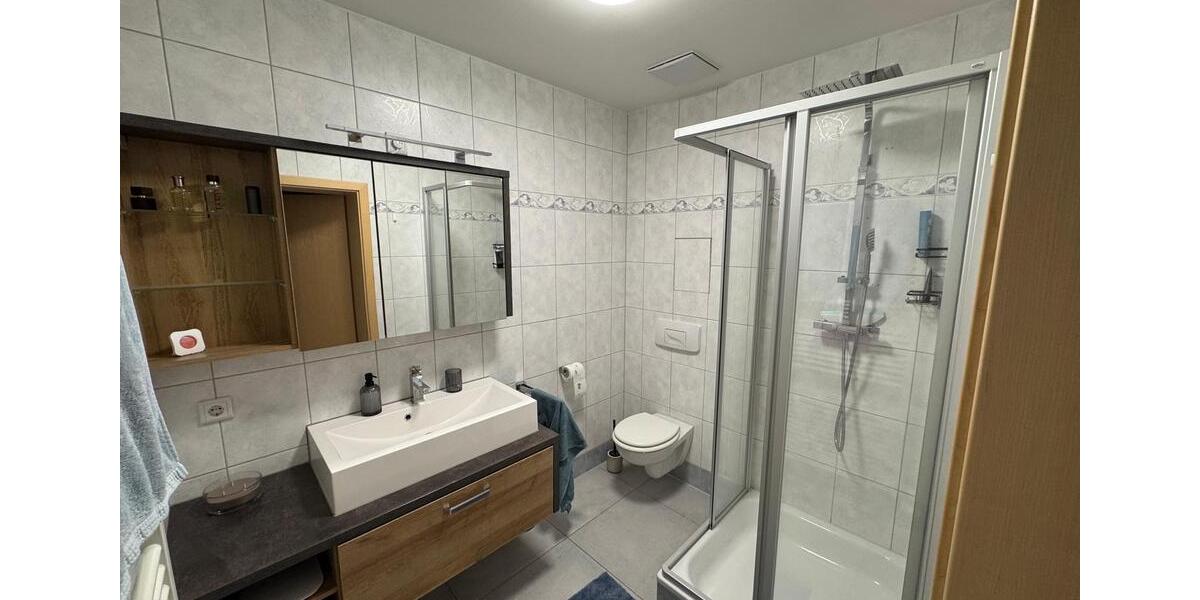 Etagenwohnung Lichtenstein (Sachsen) - 3 Zimmer, 72 m&sup2;, 570&euro; | Angebot:26636815