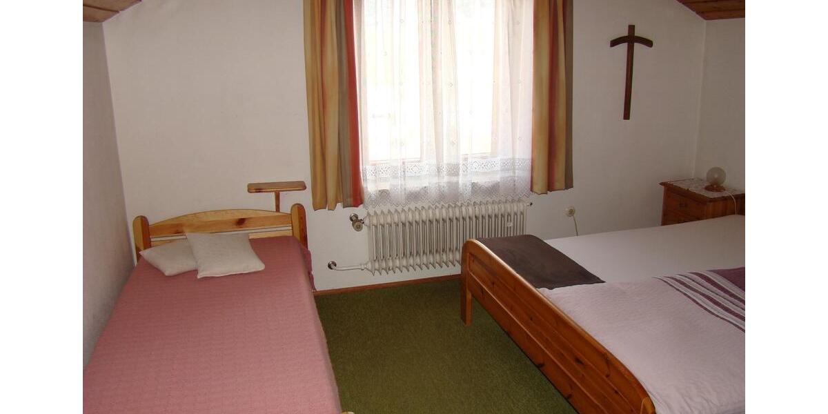 Dachgeschoßwohnung Nußdorf am Inn - 2 Zimmer, 36 m&sup2;, 420&euro; | Angebot:25046018