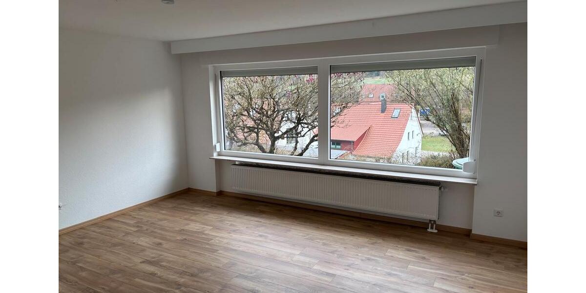 Terrassenwohnung Fichtenberg - 3 Zimmer, 80 m&sup2;, 950&euro; | Angebot:26041979