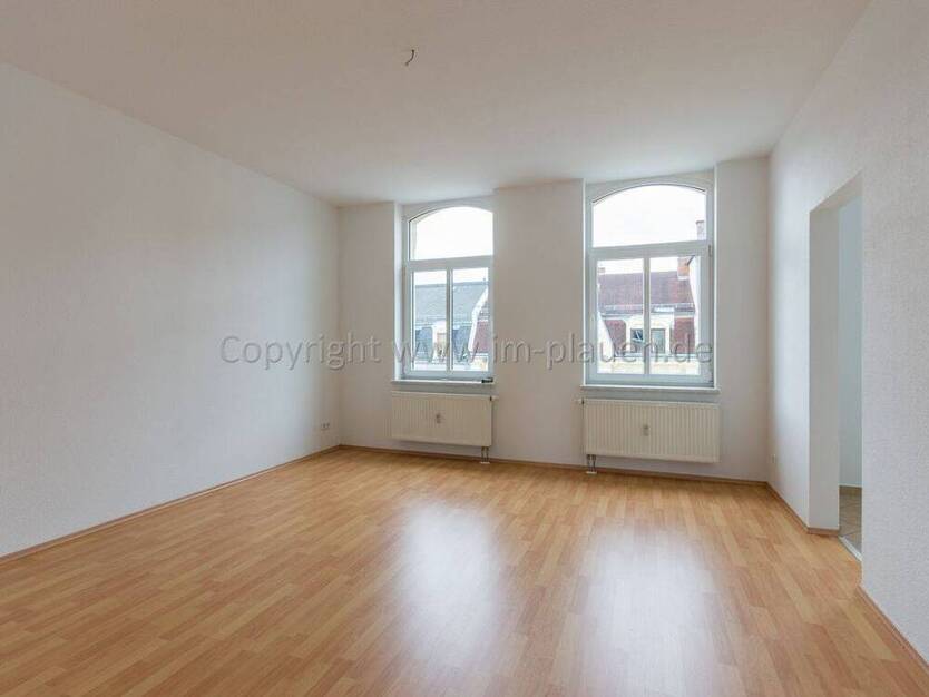 2 Zimmer plus ArbeitsZimmer - 2.OG mit Balkon - modernes BadeZimmer - zur Miete in Plauen