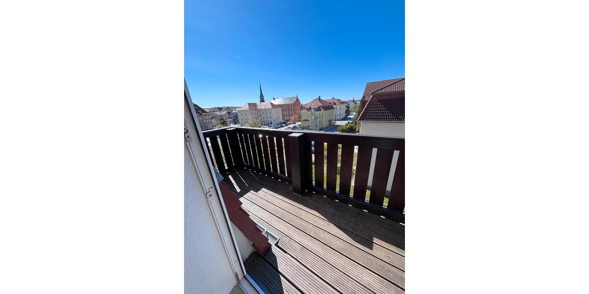 Dachgeschoßwohnung Löbau - 3 Zimmer, 68 m&sup2;, 476&euro; | Angebot:26460887