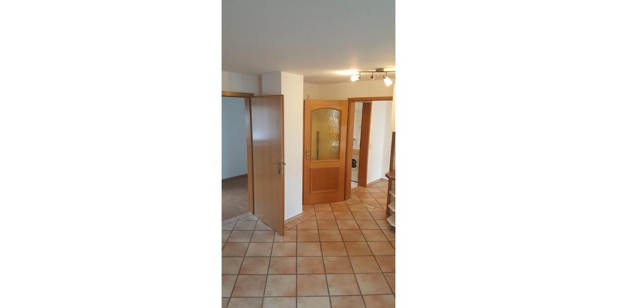 Erdgeschoßwohnung Rohrdorf - 1 Zimmer, 35 m&sup2;, 586&euro; | Angebot:24728305