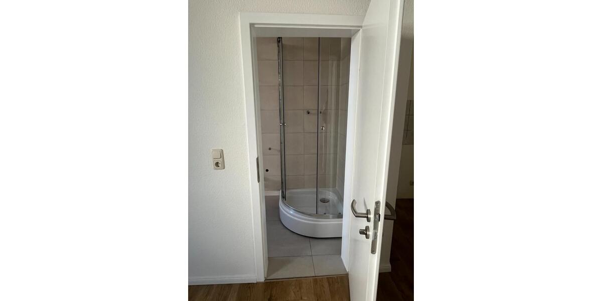 Erdgeschoßwohnung Waren (Müritz) - 1 Zimmer, 35 m&sup2;, 398&euro; | Angebot:24716591