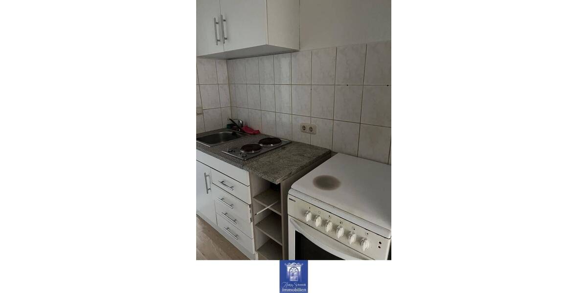 Etagenwohnung Roßwein - 2 Zimmer, 38 m&sup2;, 200&euro; | Angebot:26161482