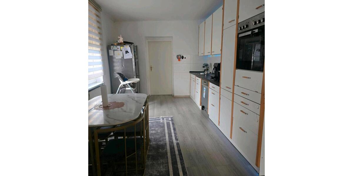Etagenwohnung Völklingen - 5 Zimmer, 120 m&sup2;, 800&euro; | Angebot:26545564