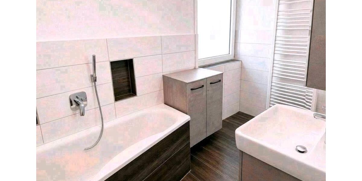 Erdgeschoßwohnung Sulz am Neckar - 4 Zimmer, 118 m&sup2;, 1.350&euro; | Angebot:26600792