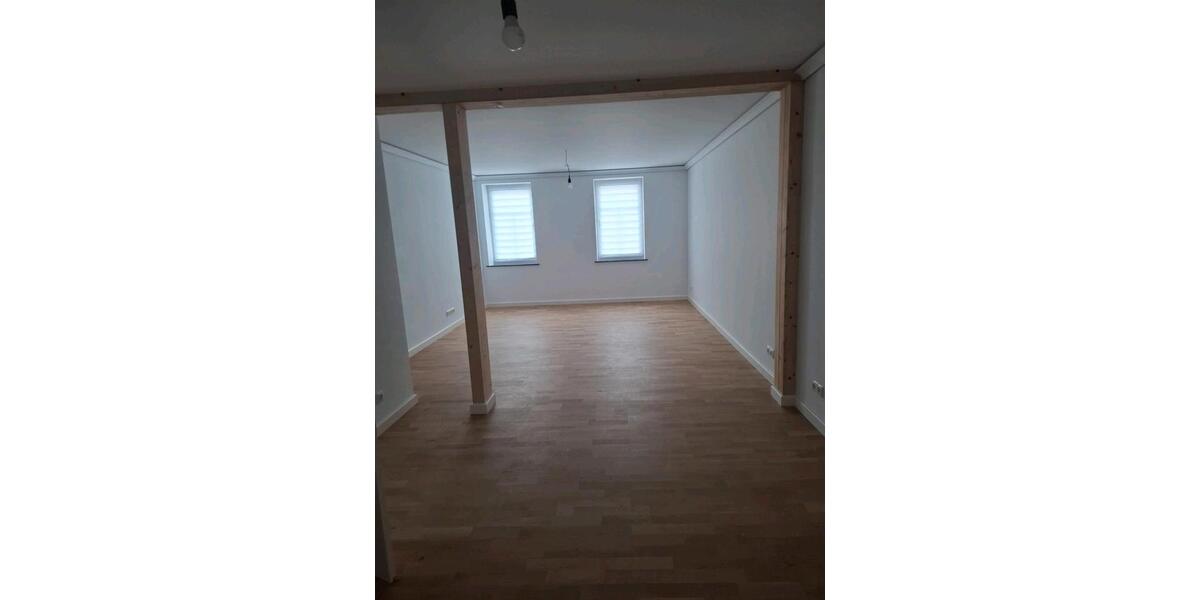 Erdgeschoßwohnung Borna - 3 Zimmer, 110 m&sup2;, 1.200&euro; | Angebot:24680886