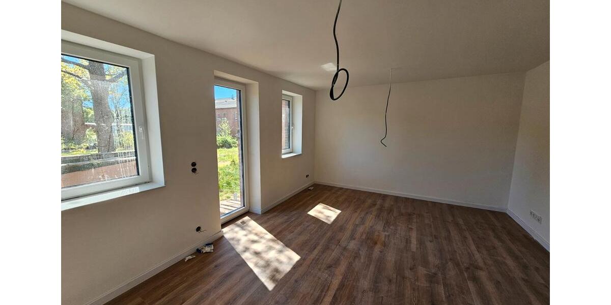 Erdgeschoßwohnung Kellinghusen - 3 Zimmer, 85 m&sup2;, 1.000&euro; | Angebot:26560611